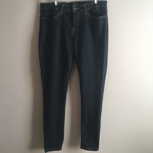 Dark Wash Levi's Jeggings Style Skinny Jeans
